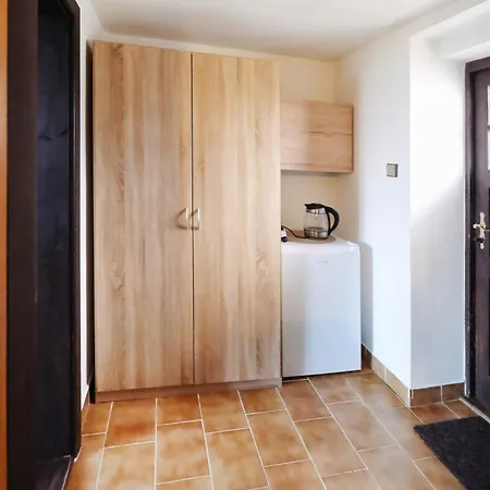 Clara Guest house